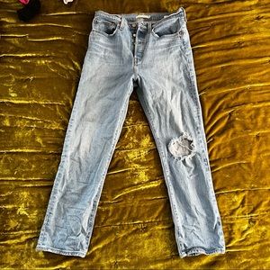 Levi’s wedgie jeans with a hole in the knee